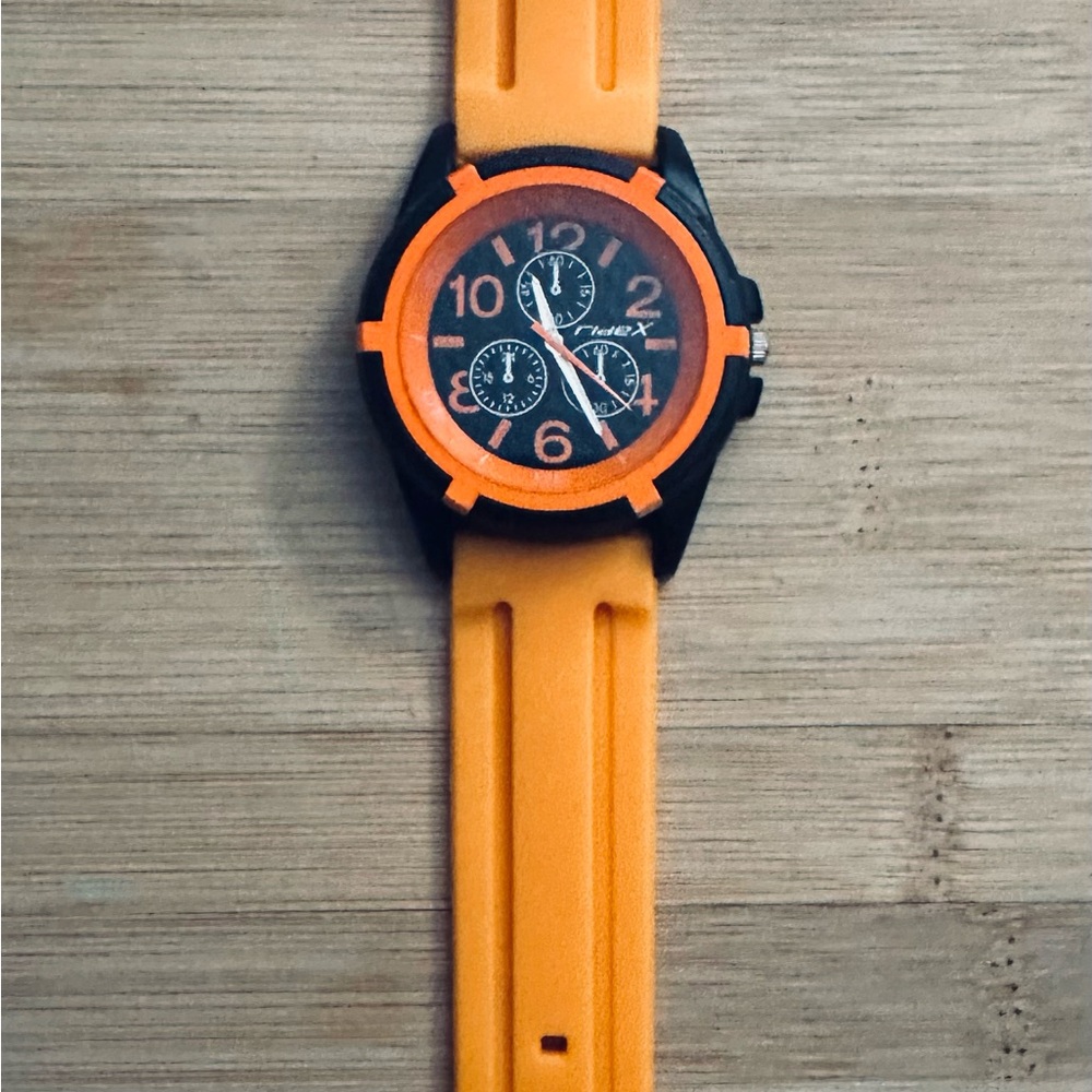 RideX_Black&Orange Silicone Strap Dial Watch